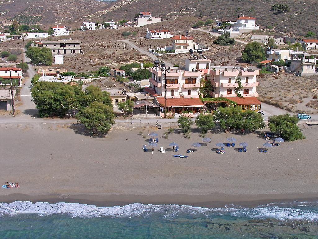 Villas Alexandros Petrino Каламаки Номер фото